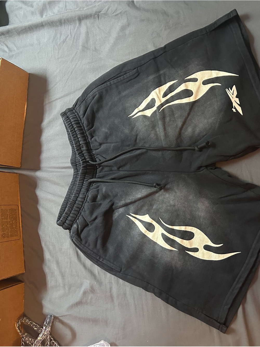 Men's Black Flame Graphic Drawstring Hybrid Shorts